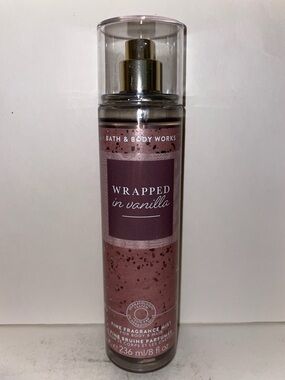 Bath & Body Works Wrapped In Vanilla Fine Fragrance Mist 8oz Discontinued New
